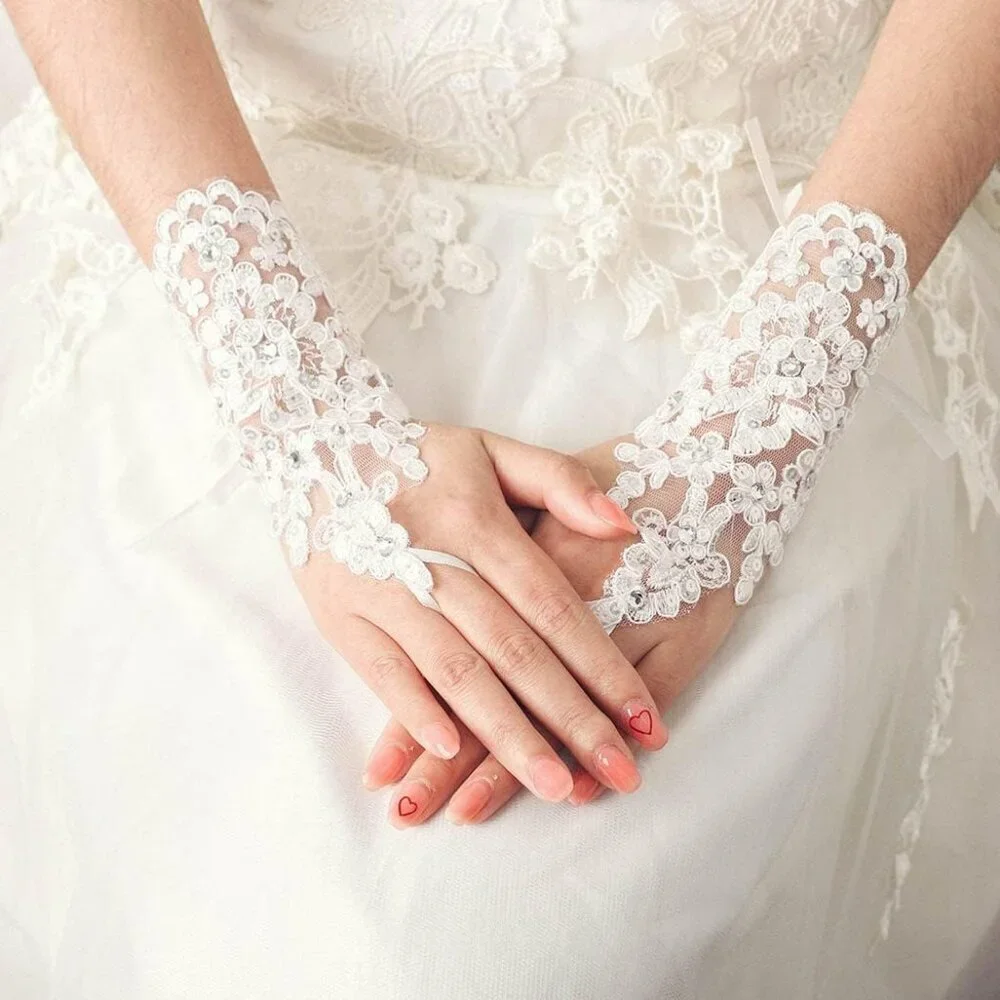 Women's Fingerless Rhinestone Short Lace White Gloves Bridal Wedding Accessories